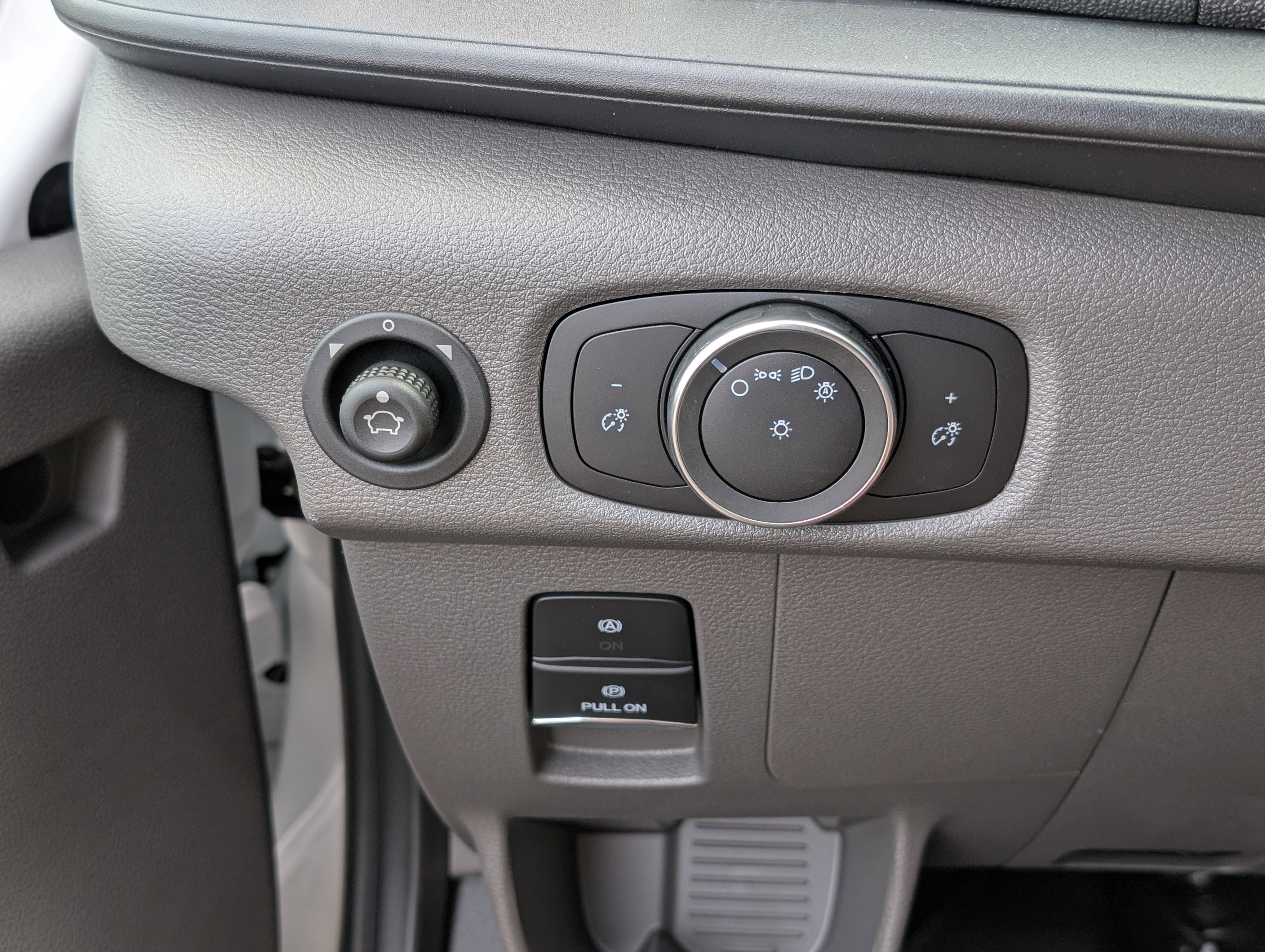 New 2025 Ford Transit 250 Low Roof w/ Load Area Protection Package image 15