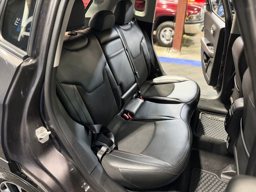 Used 2019 Jeep Compass Trailhawk image 23
