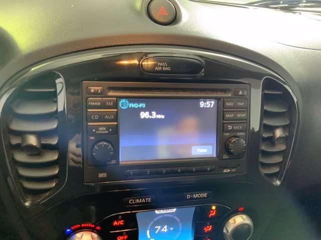 Used 2013 Nissan Juke SL AWD/4WD image 20