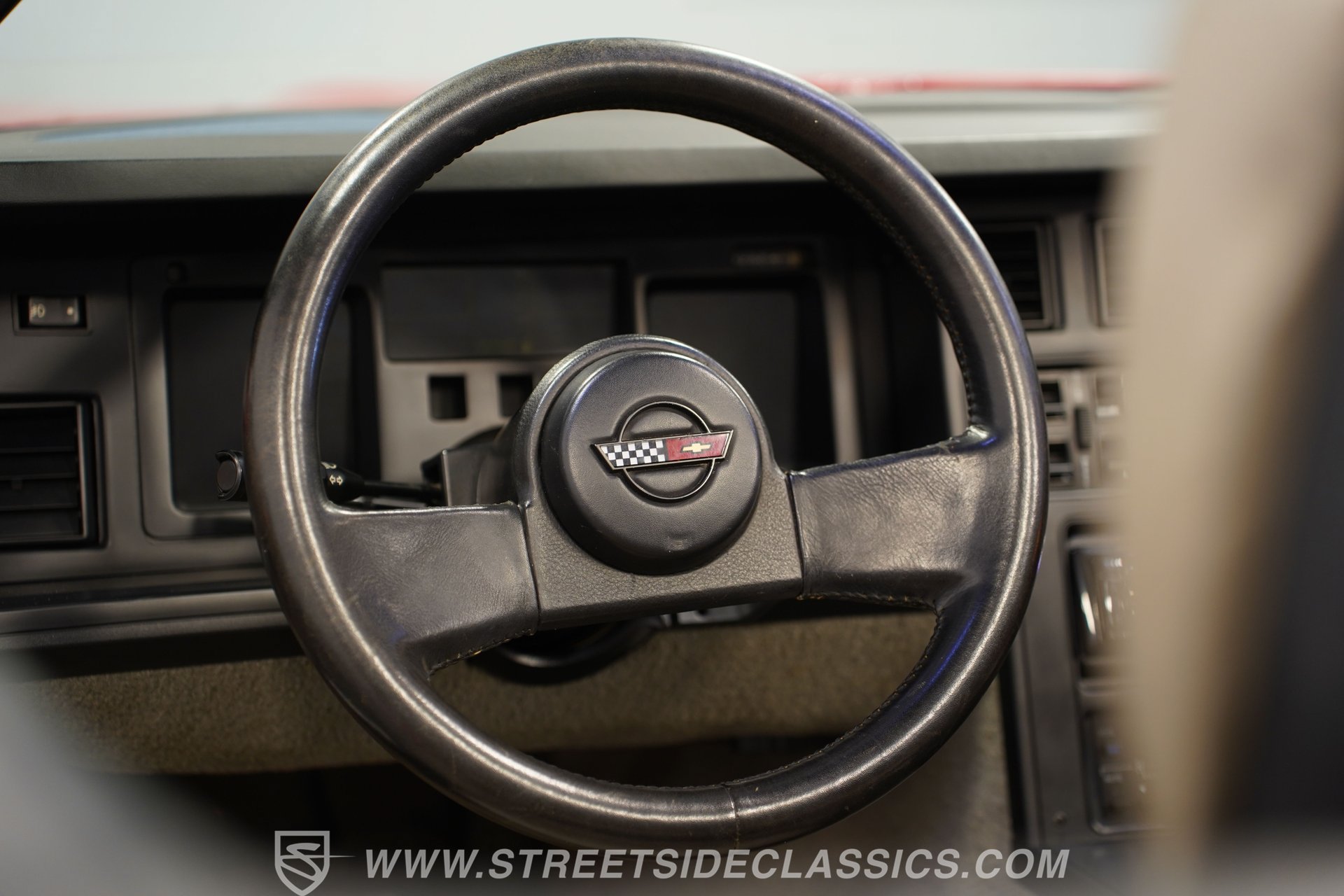 Used 1989 Chevrolet Corvette Convertible RWD image 39