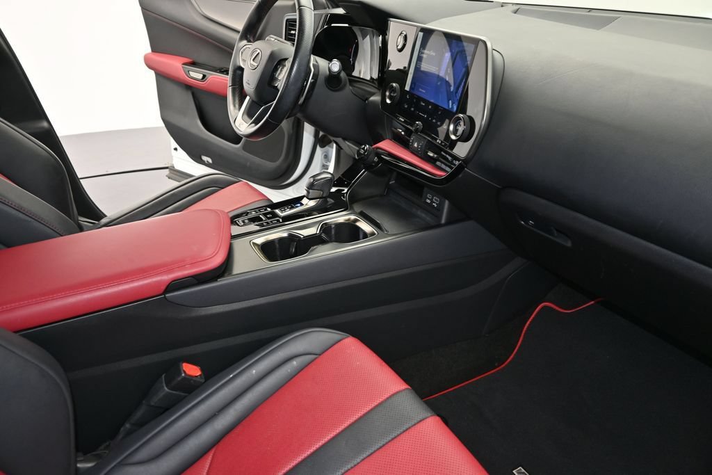 Used 2022 Lexus NX 350 F Sport w/ Towing Package (2000 Lbs) AWD/4WD image 13