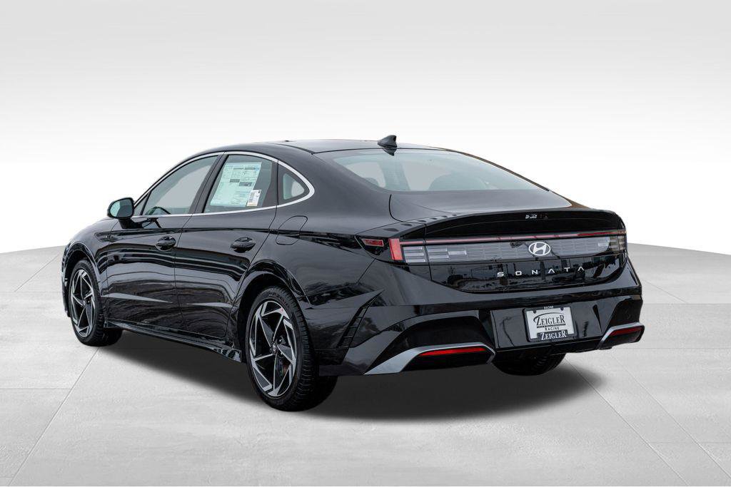 New 2026 Hyundai Sonata SEL image 5