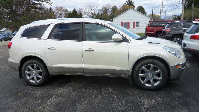 Used 2008 Buick Enclave CXL w/ Driver Confidence Package