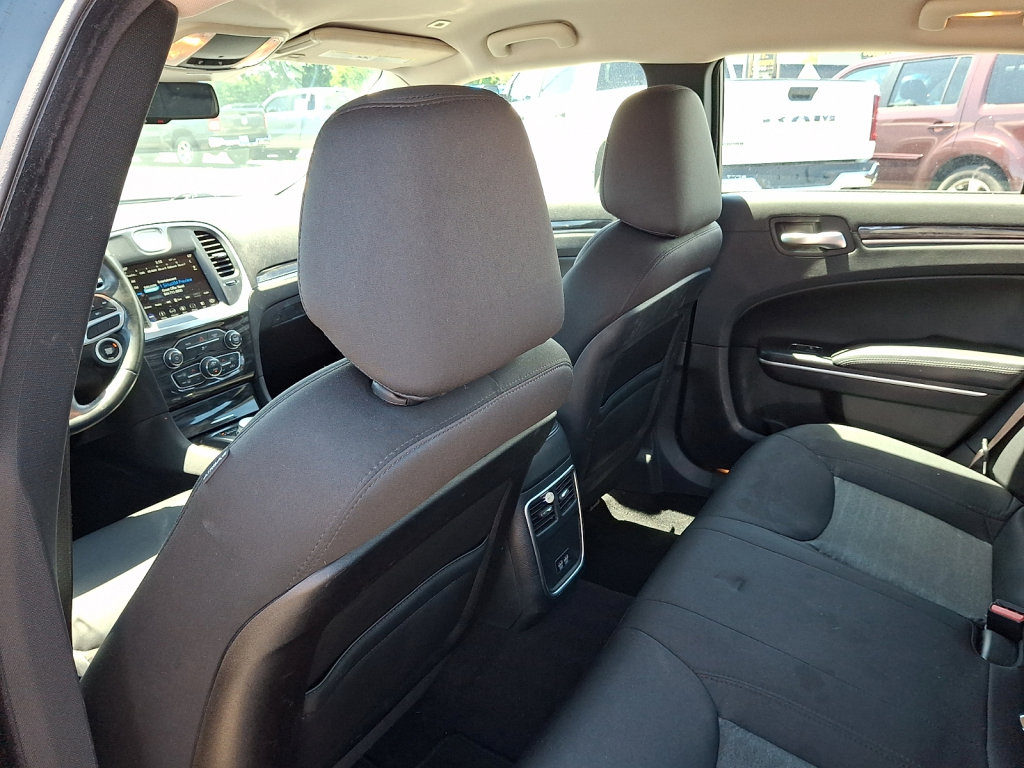 Used 2019 Chrysler 300 Touring w/ Sport Appearance Package RWD image 21