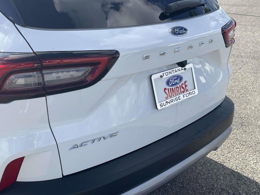 Certified 2025 Ford Escape Active image 6