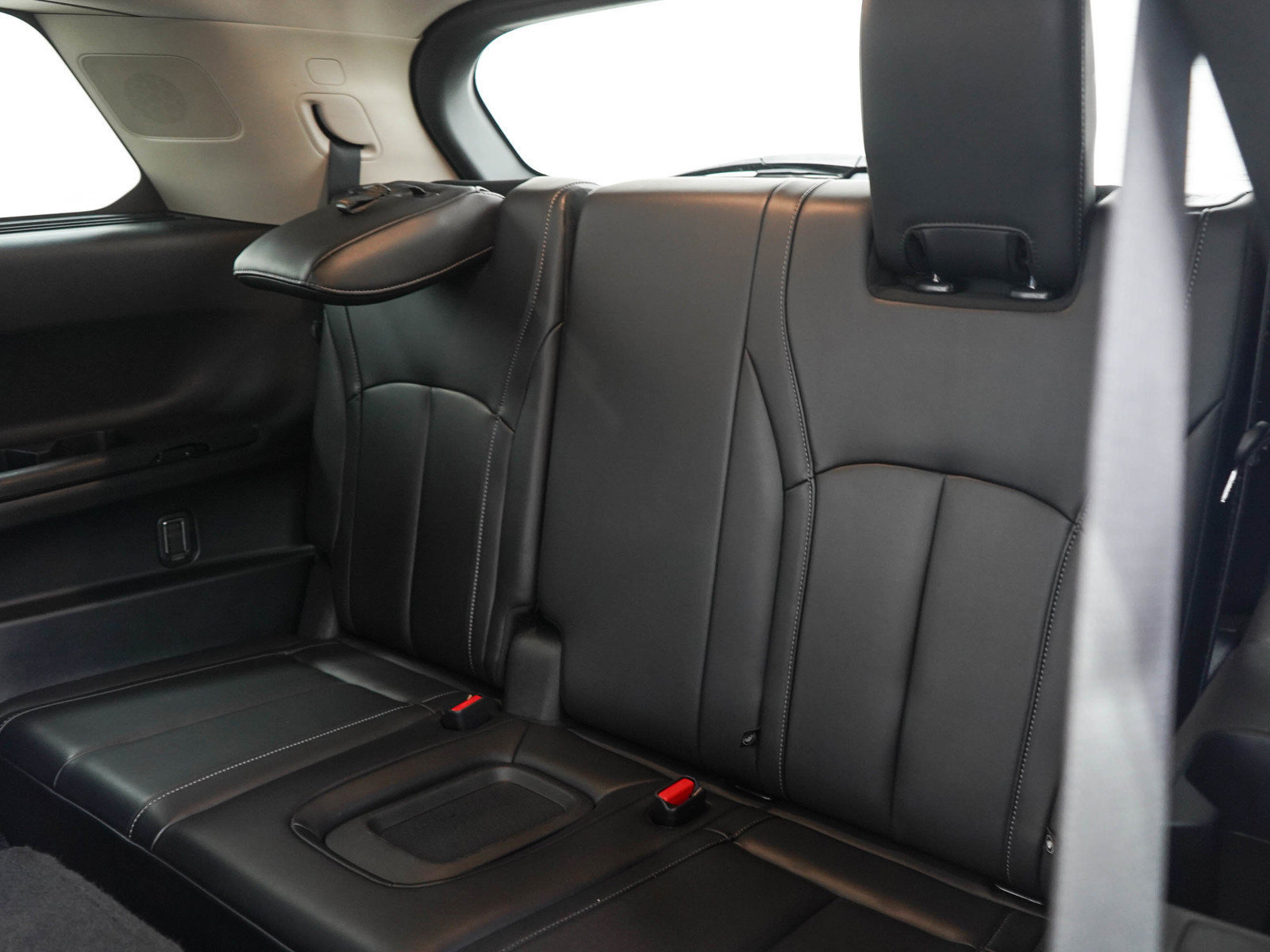 Used 2025 INFINITI QX60 Luxe AWD/4WD image 15