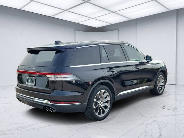 Used 2025 Lincoln Aviator Reserve w/ Illumination Package RWD image 4