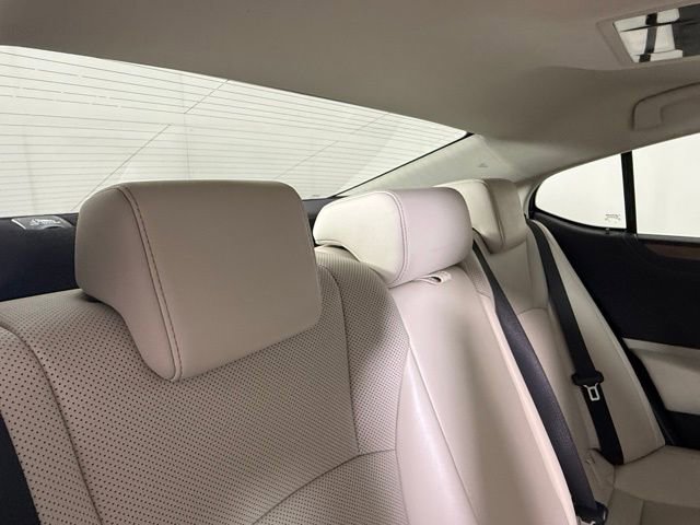 Used 2023 Lexus ES 350 w/ Premium Package image 30
