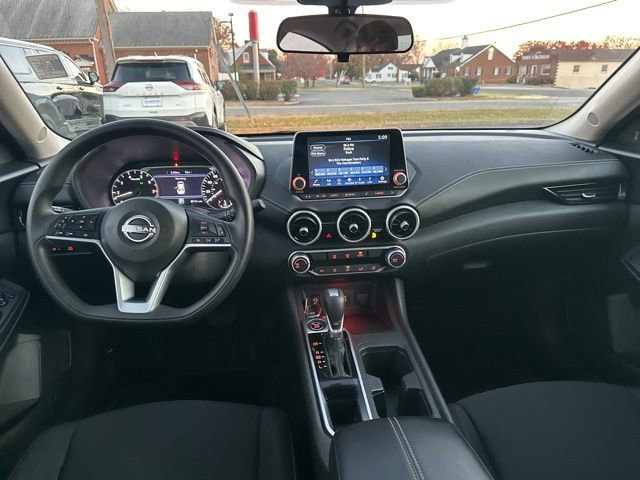 Used 2024 Nissan Sentra SV image 27