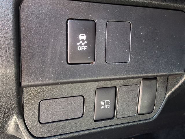 Used 2023 Toyota Tacoma SR w/ SR Convenience Package AWD/4WD image 26