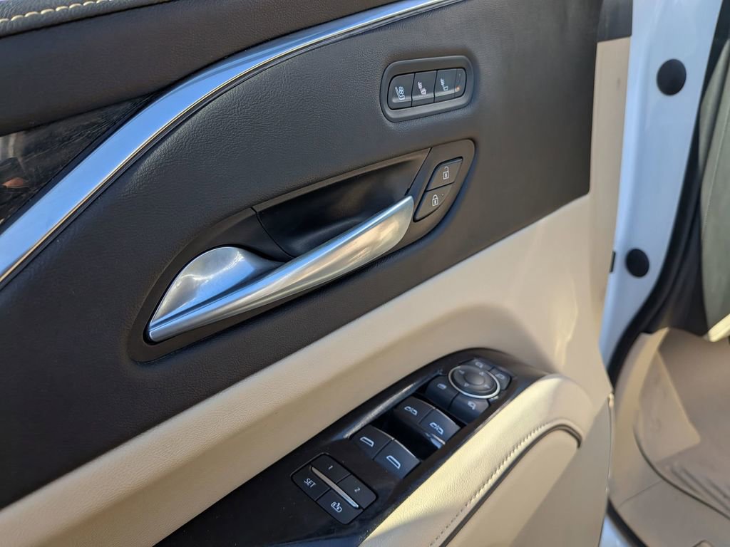 Certified 2023 Cadillac Escalade Premium Luxury w/ Performance Package image 10