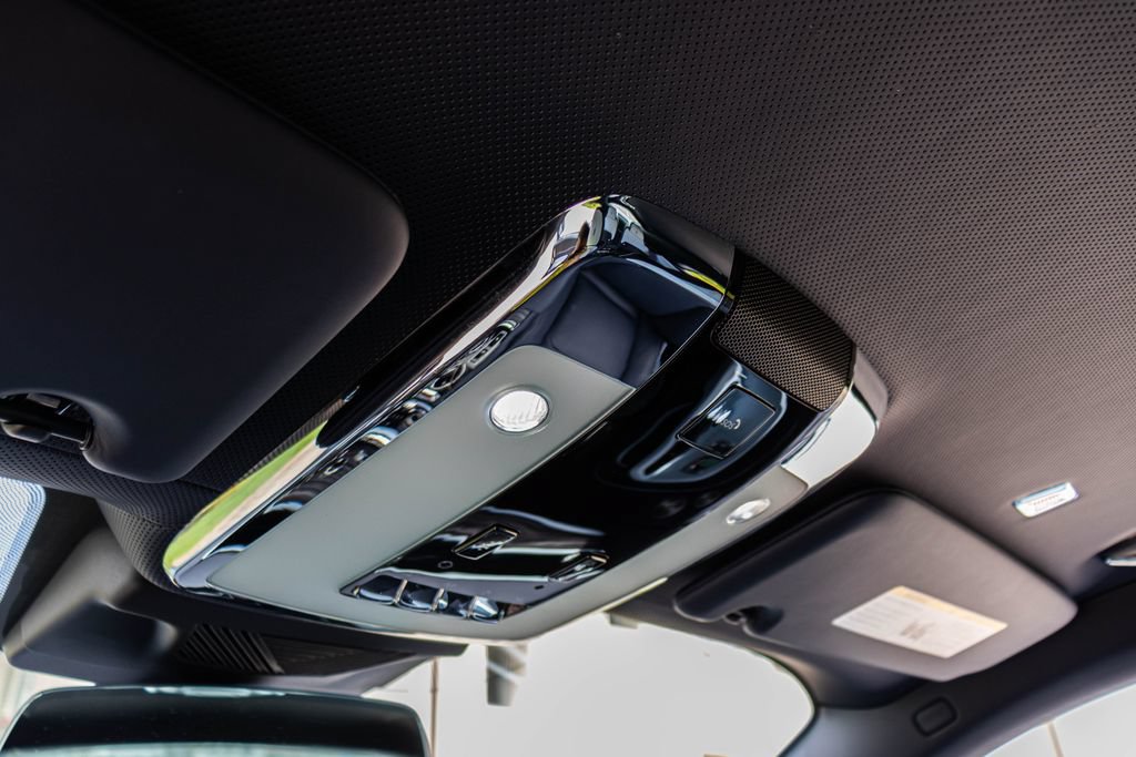 Used 2025 Rolls-Royce Spectre w/ Leather Finishing Pack AWD/4WD image 40