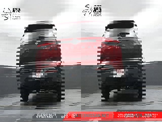 New 2026 Nissan Pathfinder SL image 41