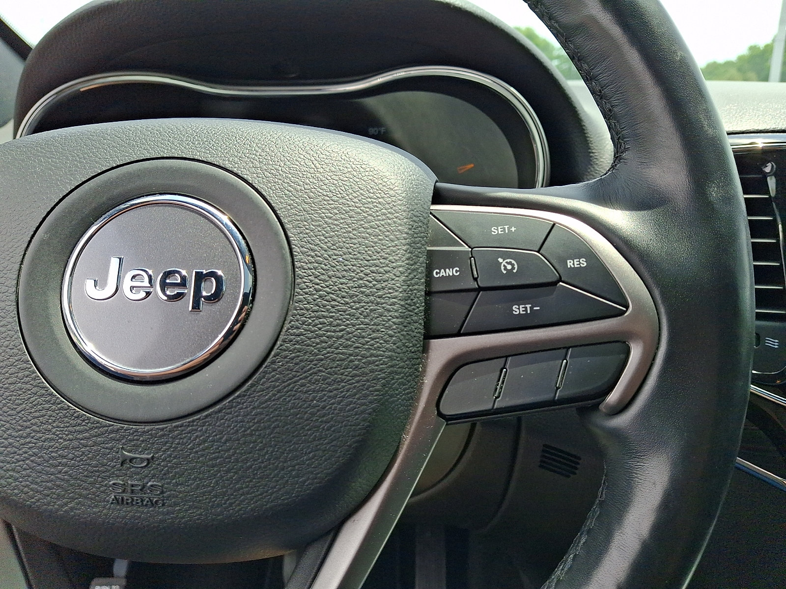 Used 2021 Jeep Grand Cherokee Limited w/ Trailer Tow Group IV AWD/4WD image 23