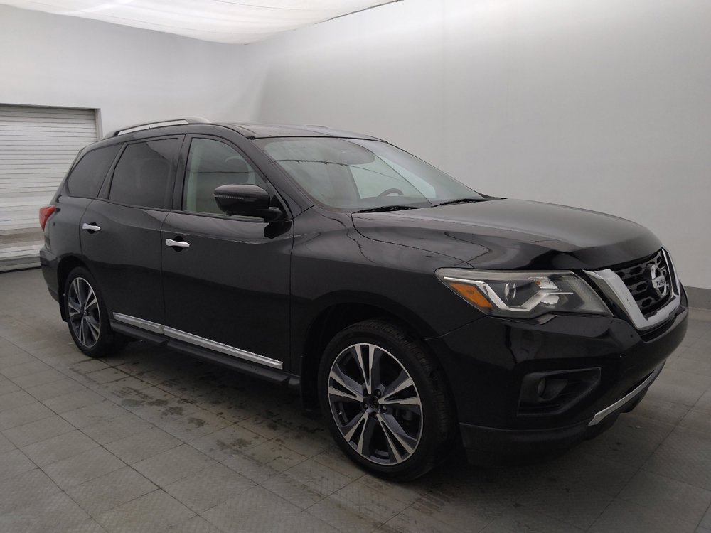 Used 2017 Nissan Pathfinder Platinum FWD image 11