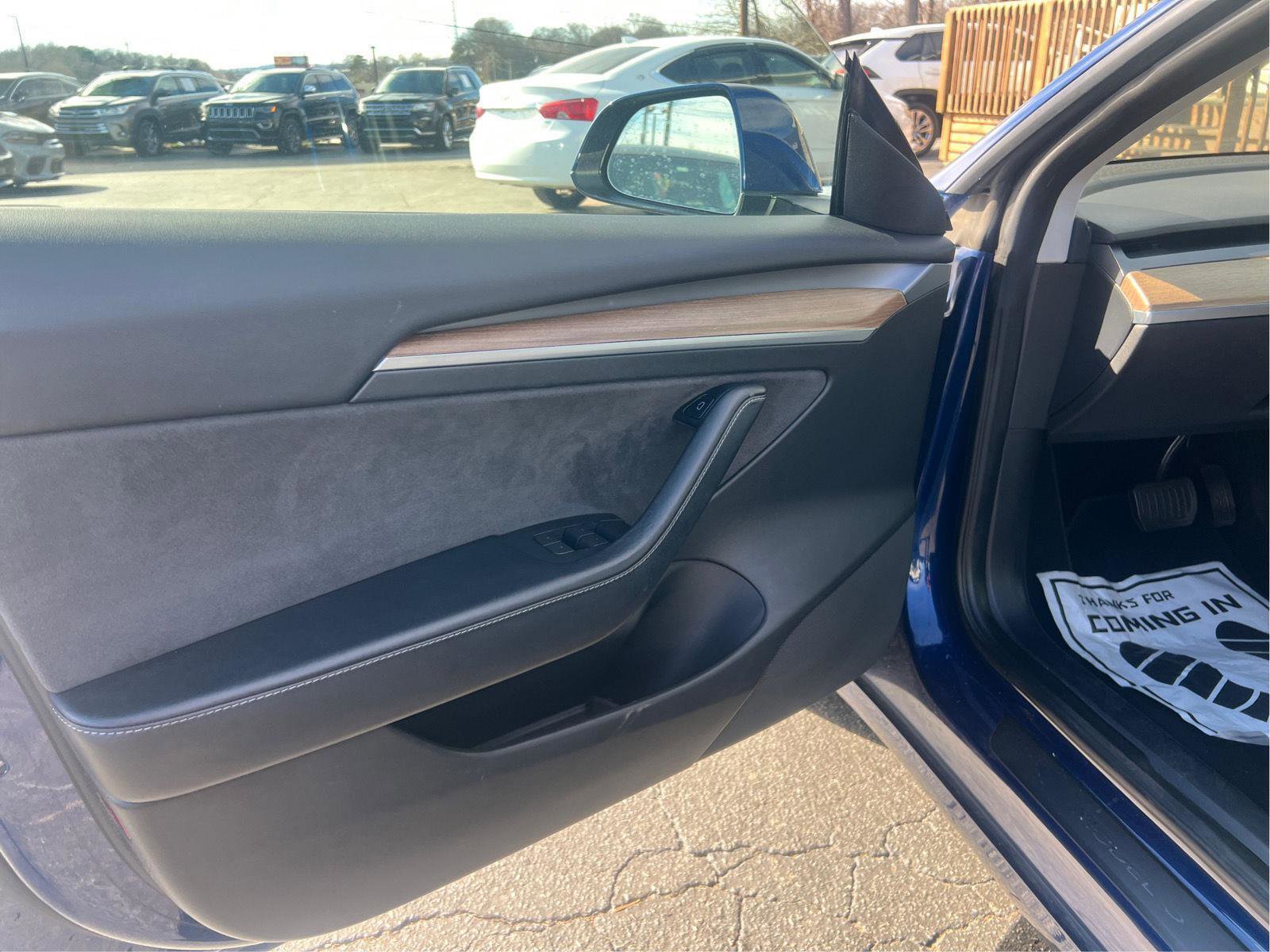 Used 2022 Tesla Model 3 Long Range image 16
