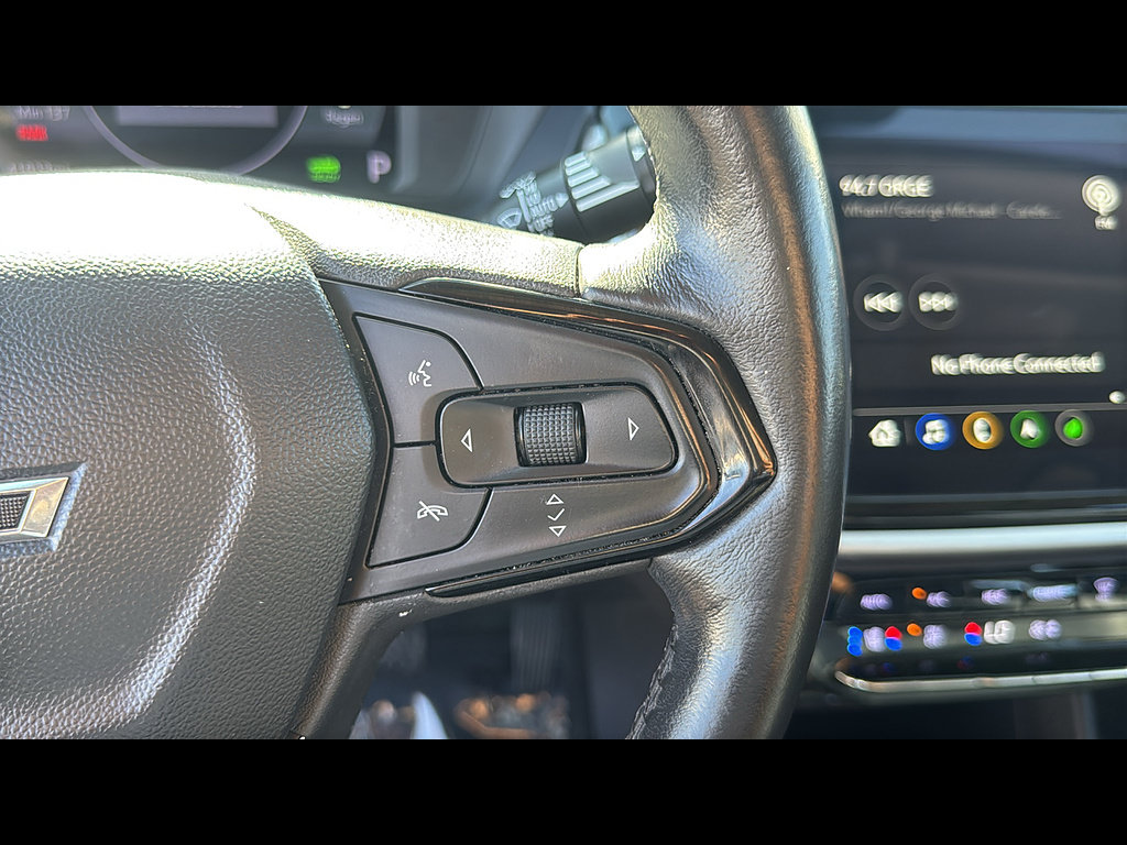 Used 2023 Chevrolet Bolt EUV Premier w/ Sun & Sound Package FWD image 26