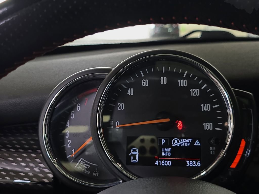 Used 2019 MINI Cooper S w/ Premium Package image 22