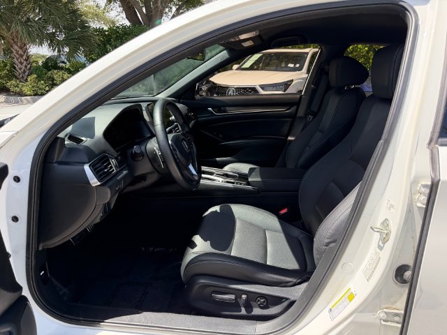 Used 2020 Honda Accord Sport image 11