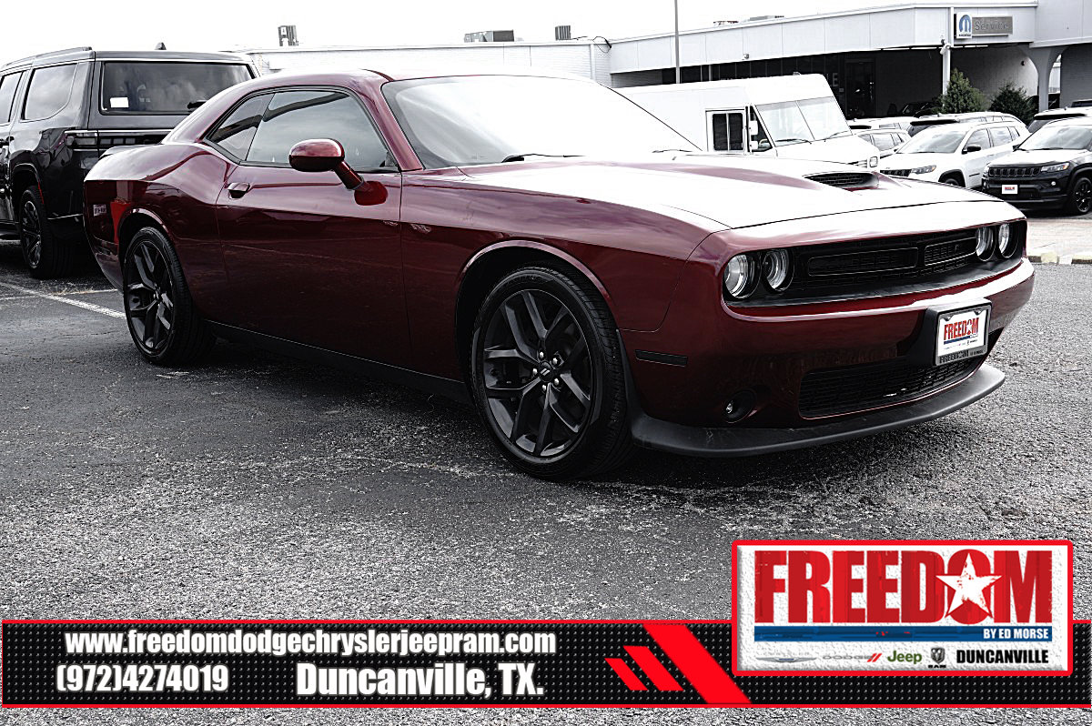 Used 2020 Dodge Challenger GT w/ Blacktop Package RWD image 7