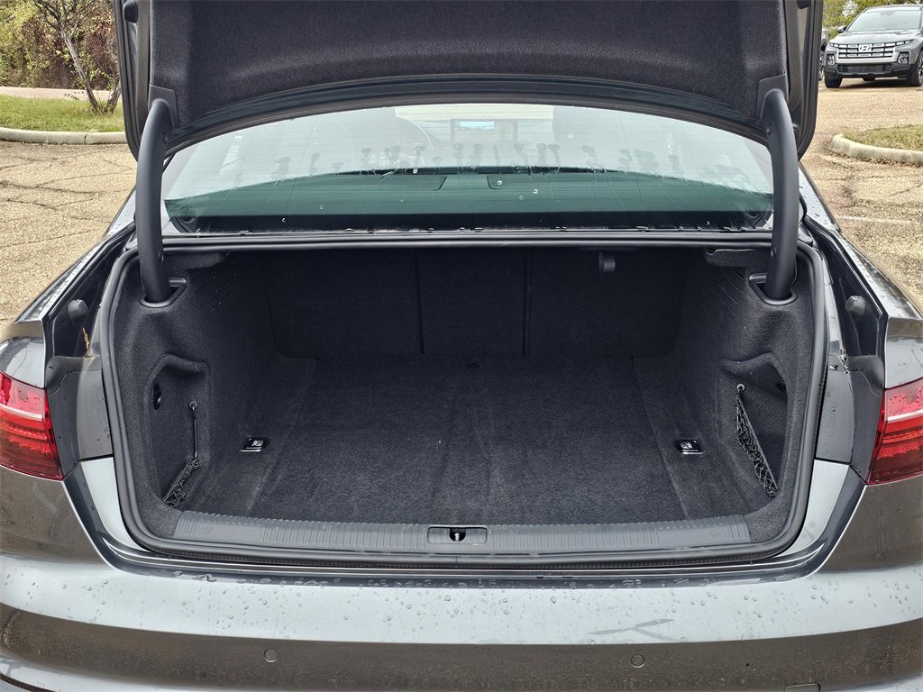 Used 2024 Audi A4 2.0T Premium Plus image 28