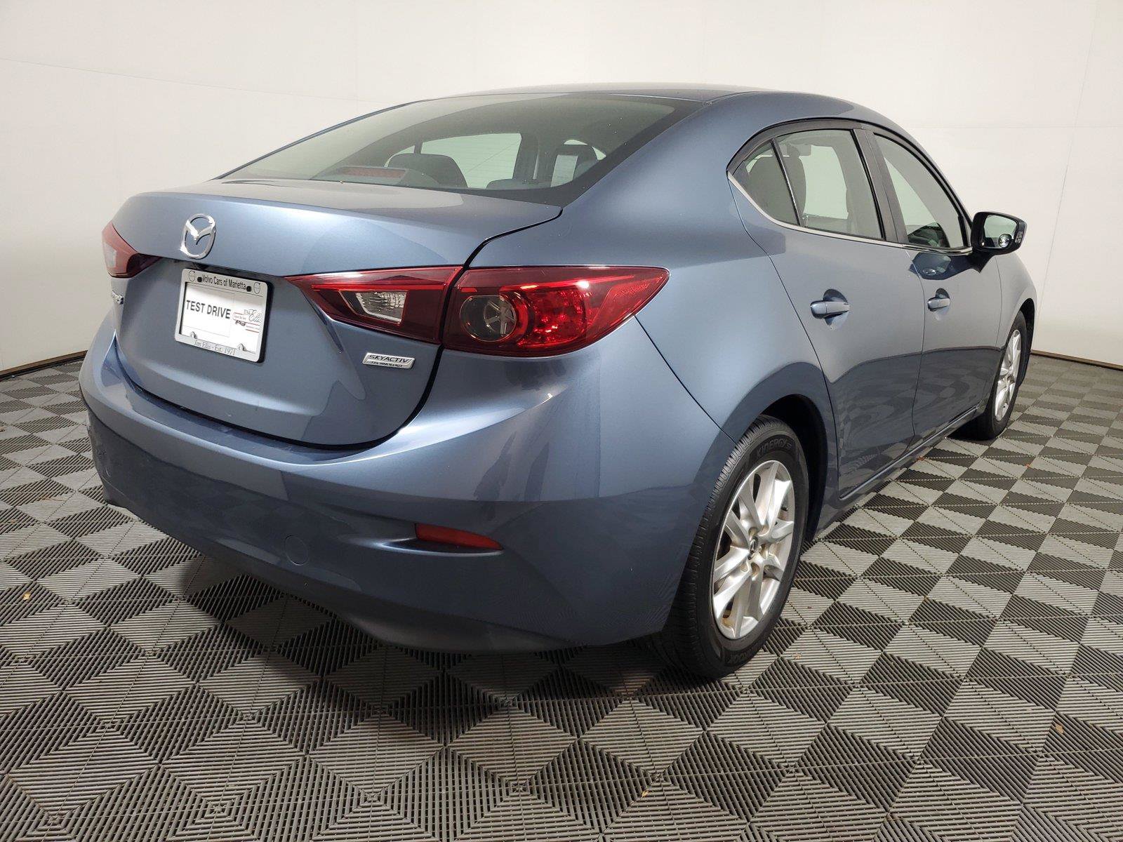 Used 2016 MAZDA MAZDA3 i Sport w/ Preferred Equipment Package FWD image 6