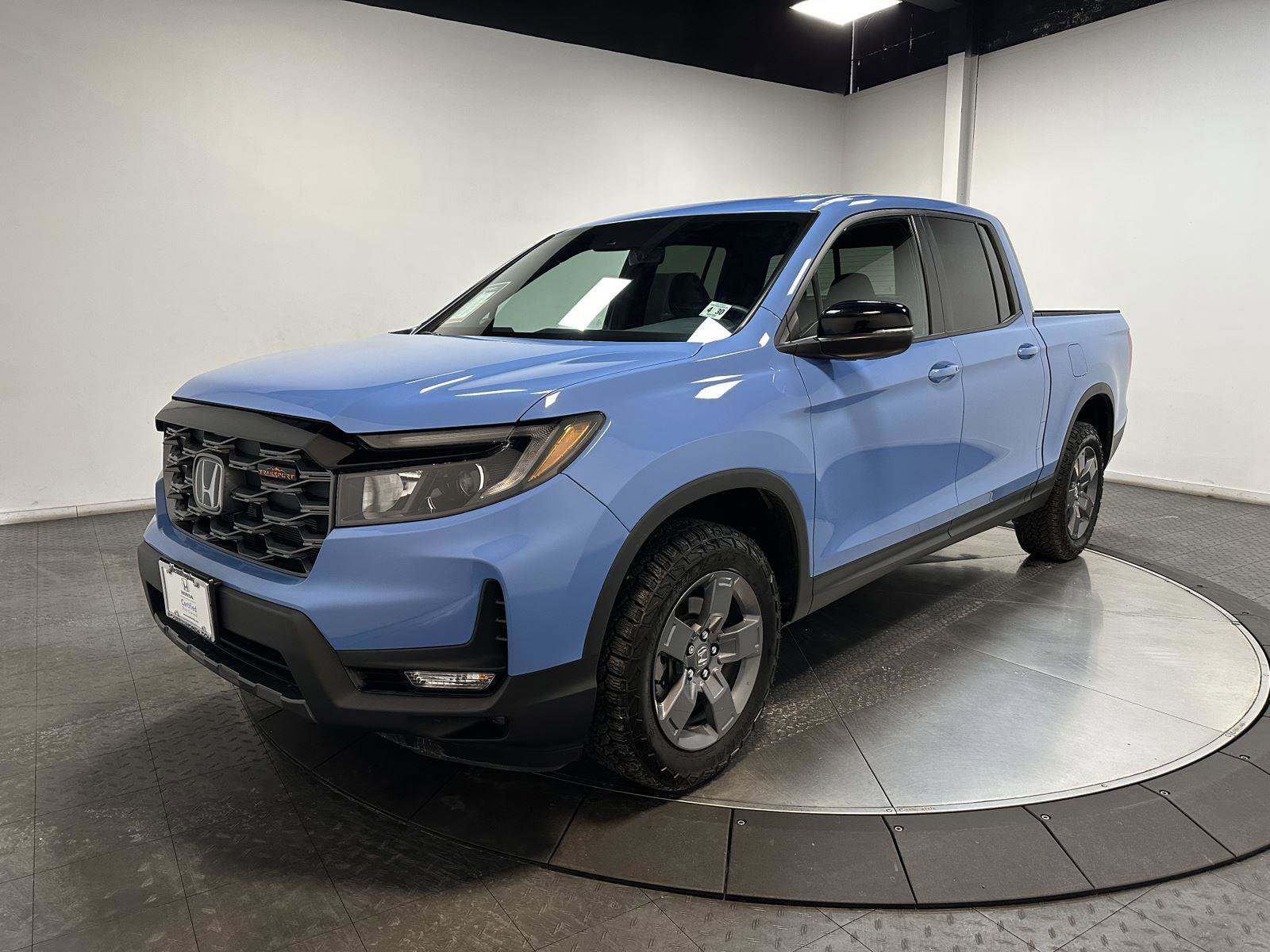 Used 2024 Honda Ridgeline TrailSport image 1