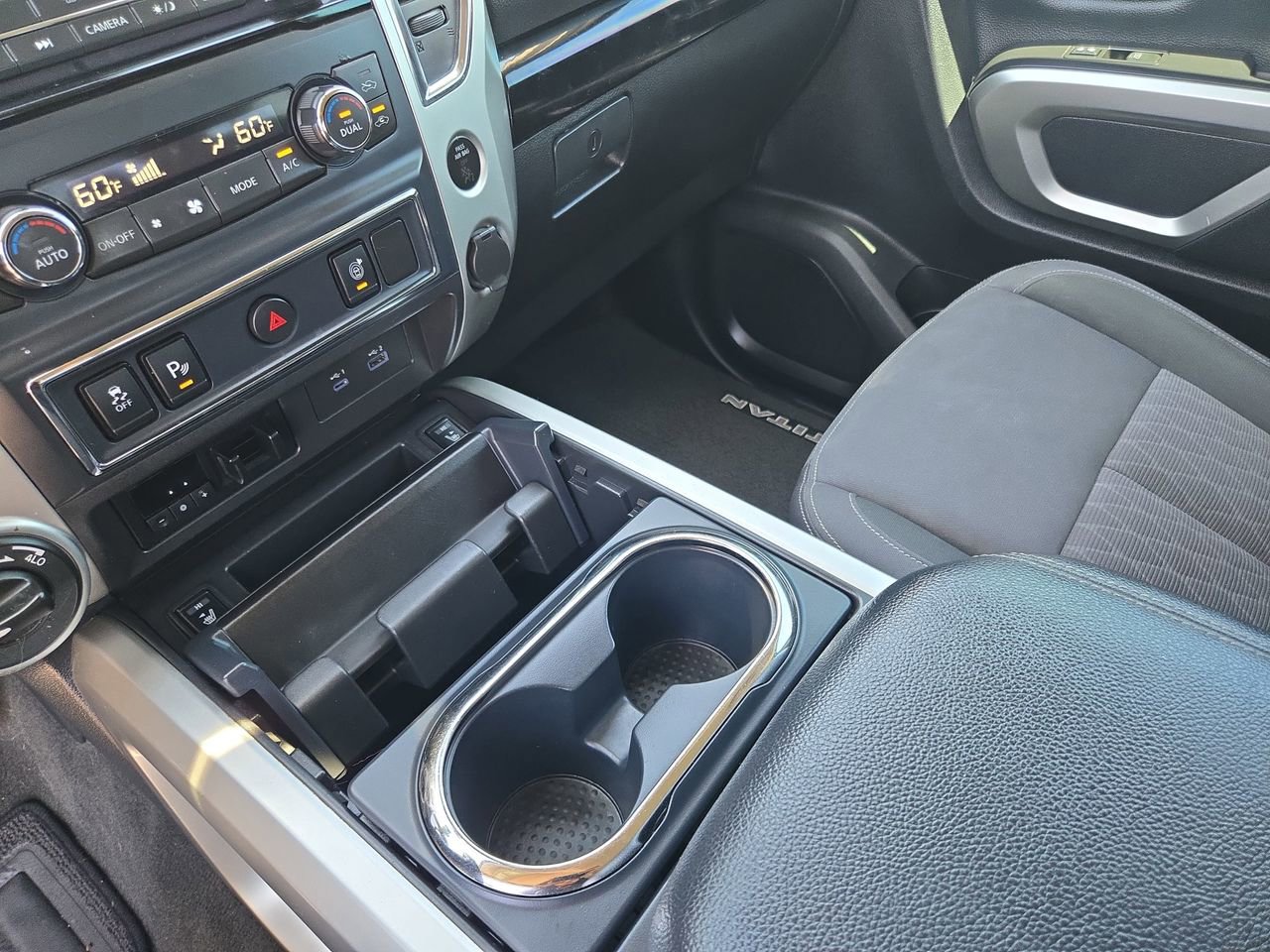 Certified 2021 Nissan Titan SV w/ SV Convenience Package AWD/4WD image 24