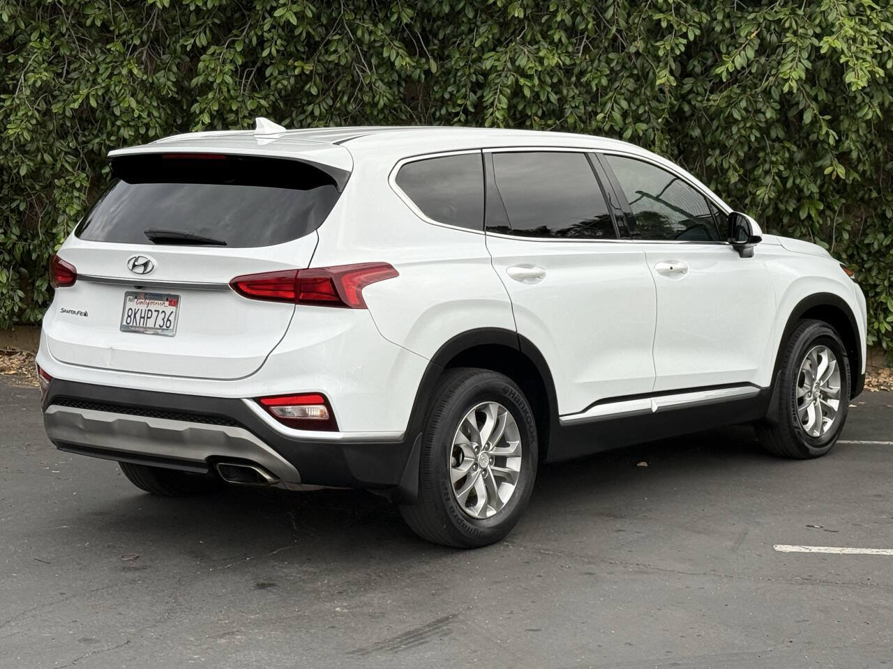 Used 2019 Hyundai Santa Fe SEL FWD image 8