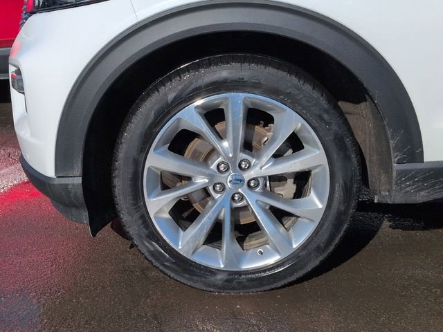 Used 2023 Ford Explorer Platinum w/ Technology Package image 24