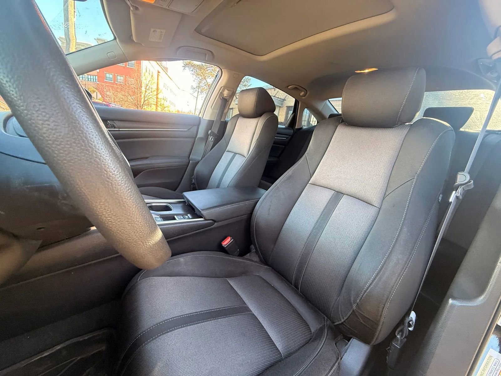 Used 2020 Honda Accord EX image 11