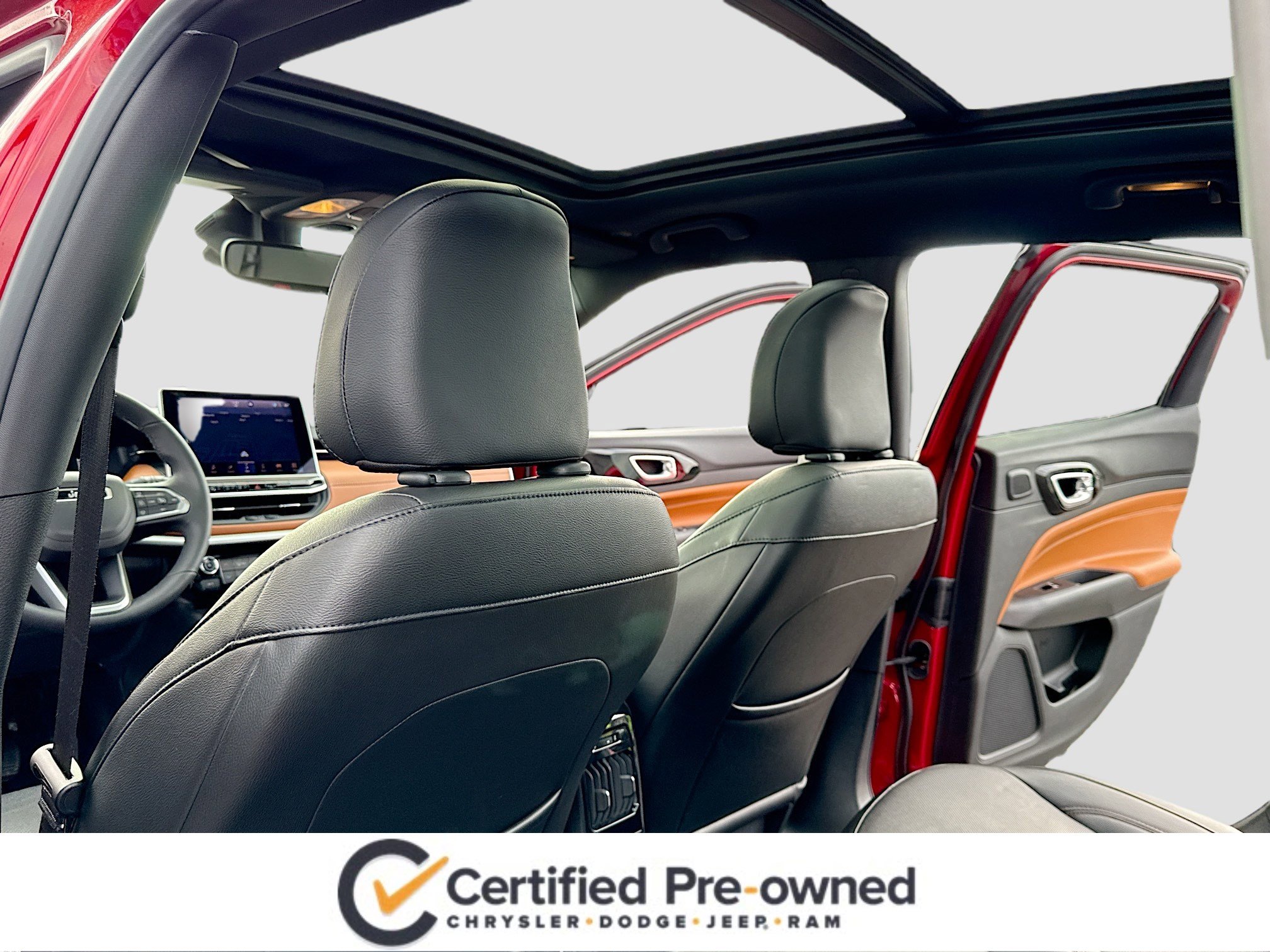 Certified 2024 Jeep Compass Limited w/ Elite Group image 6