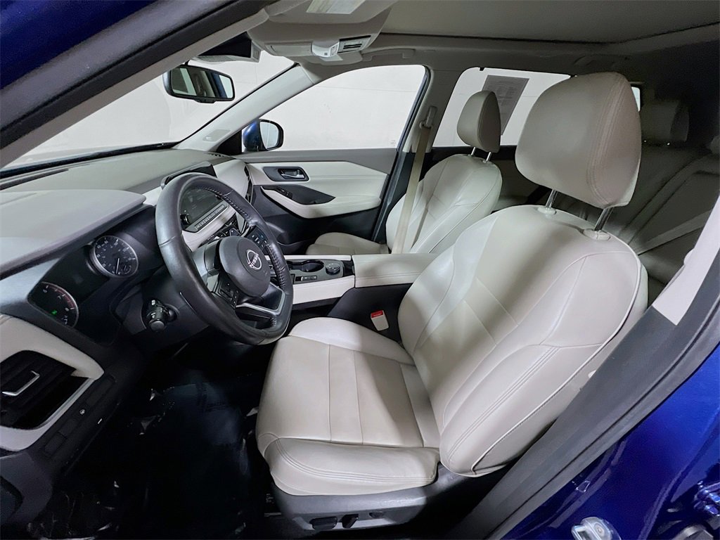 Used 2022 Nissan Rogue SL w/ SL Premium Package image 19