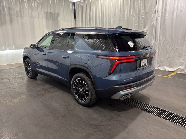 New 2026 Chevrolet Traverse LT w/ Sun and Wheel Package image 5