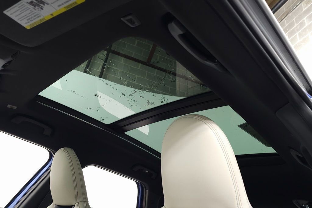 New 2025 MINI Cooper Countryman SE image 12