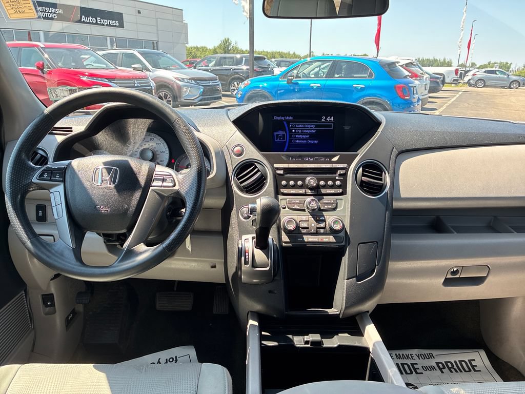 Used 2015 Honda Pilot LX image 18