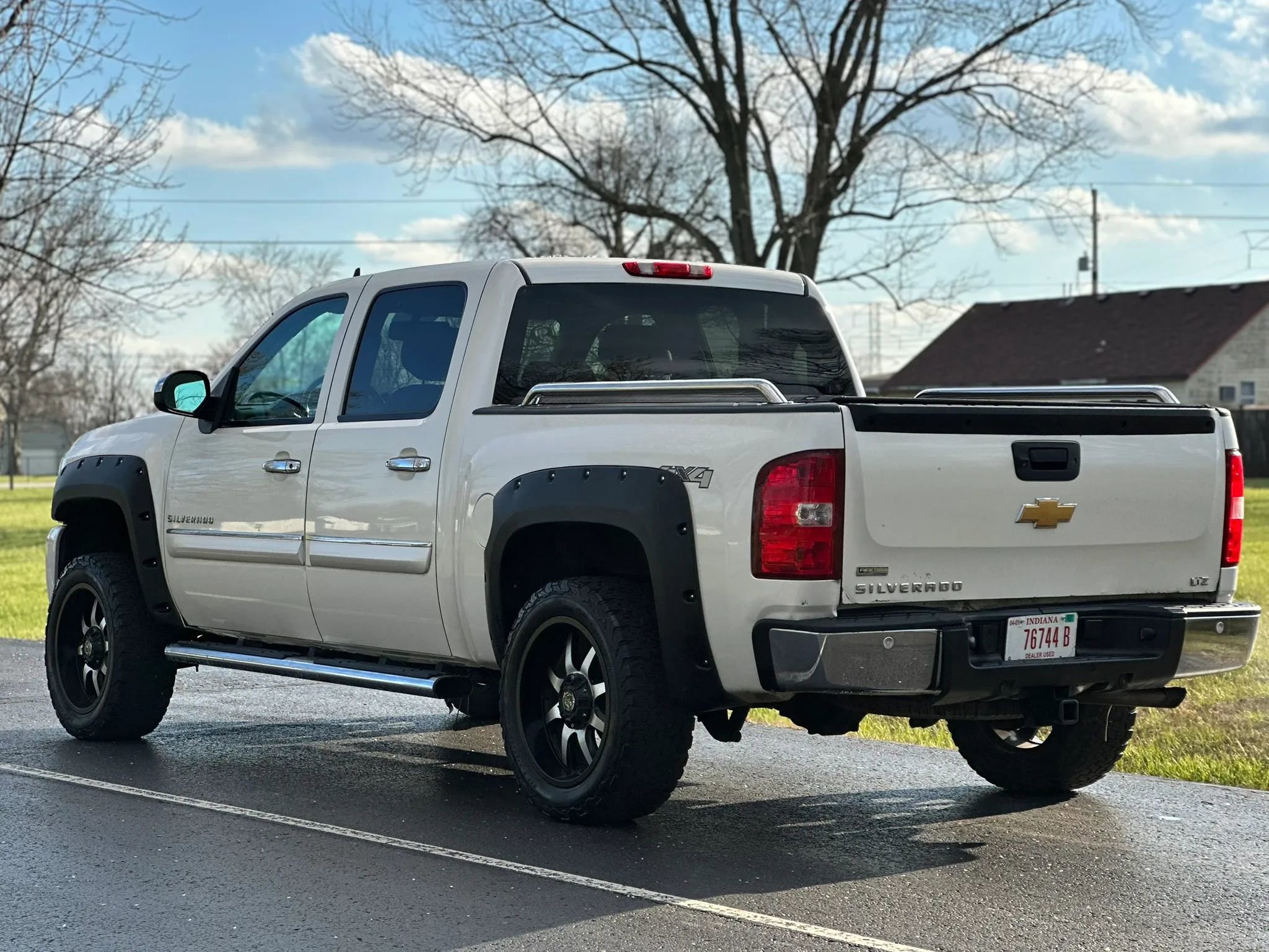 Used 2012 Chevrolet Silverado 1500 LTZ AWD/4WD image 7