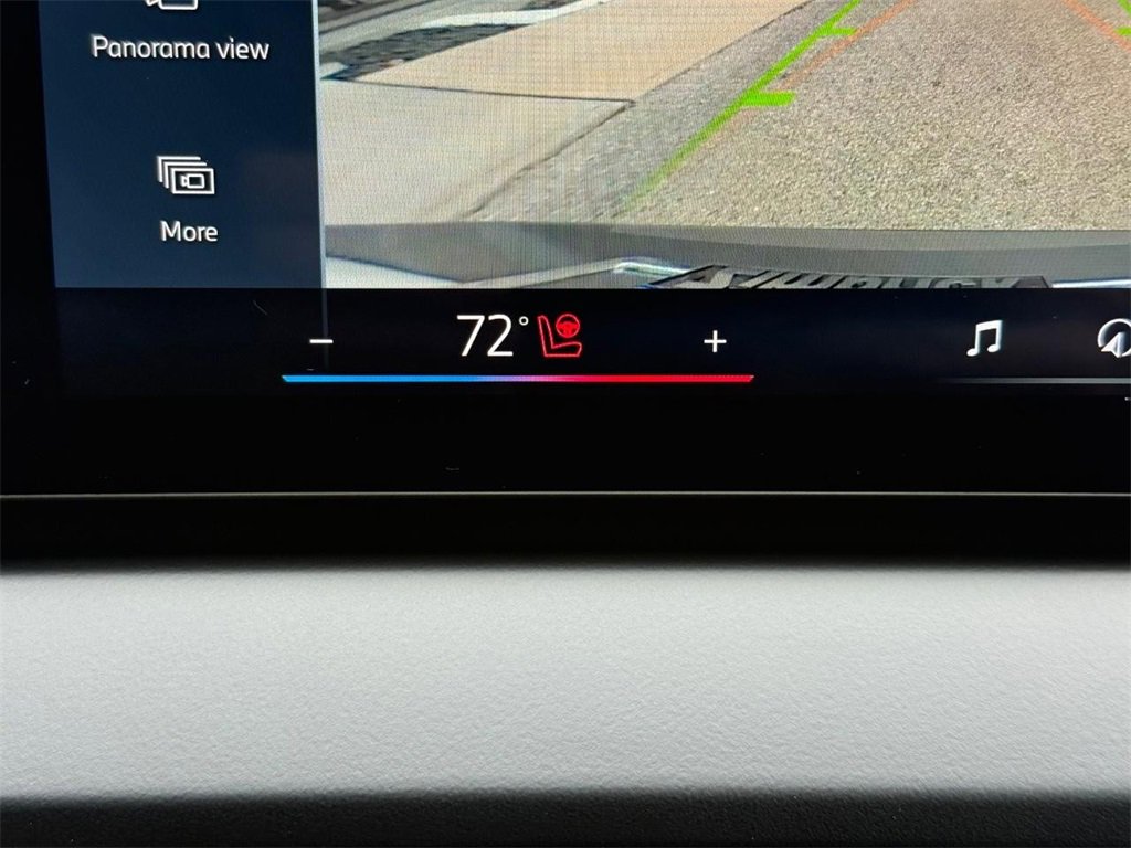 New 2026 BMW X3 xDrive30 w/ Premium Package image 14