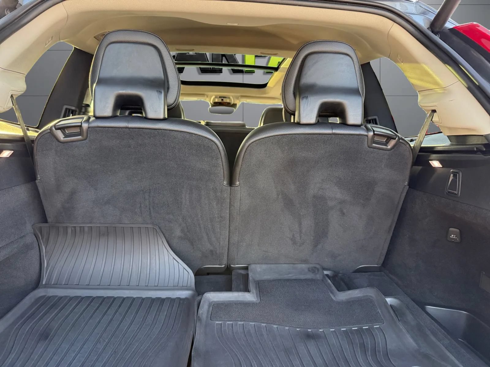 Used 2019 Volvo XC90 T6 Momentum w/ Advanced Package AWD/4WD image 10
