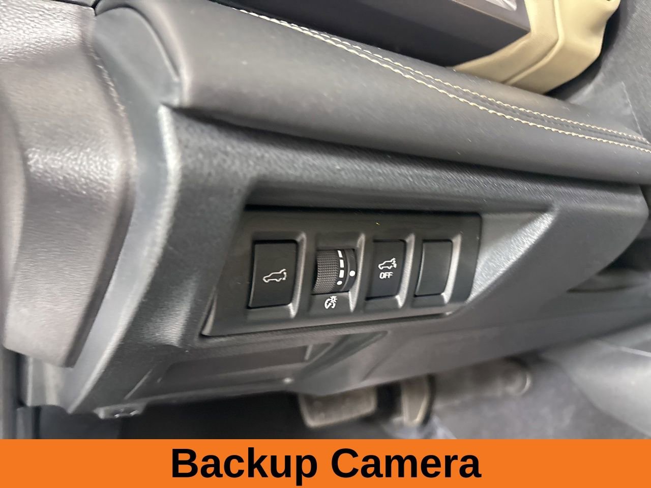 Used 2025 Subaru Outback Limited AWD/4WD image 10