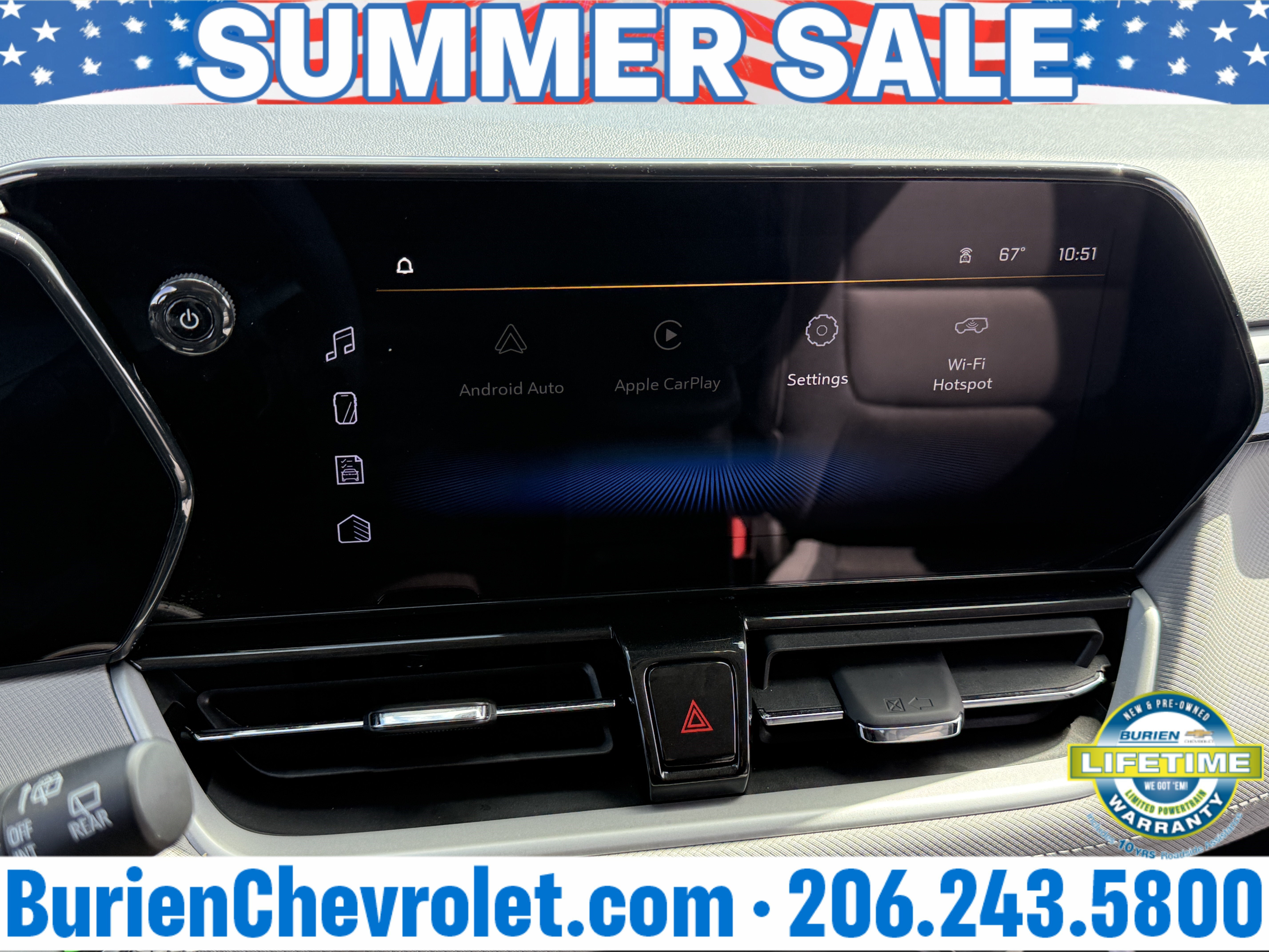 Used 2025 Chevrolet TrailBlazer LT AWD/4WD image 16
