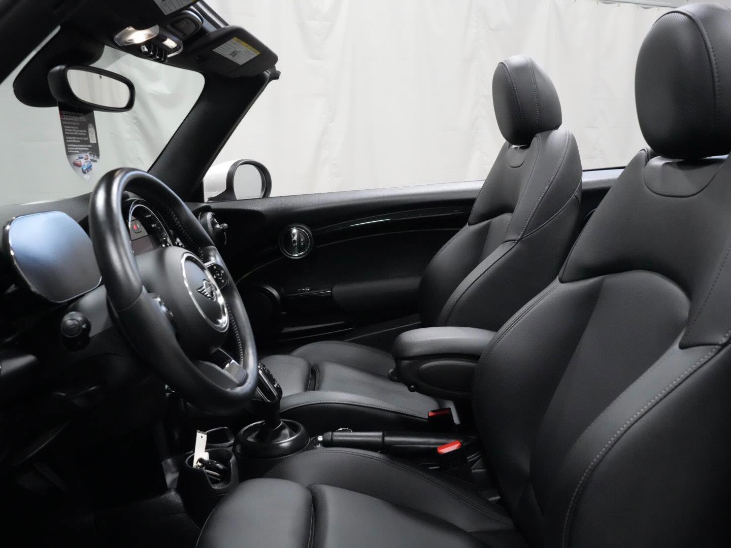 Certified 2024 MINI Cooper S image 3