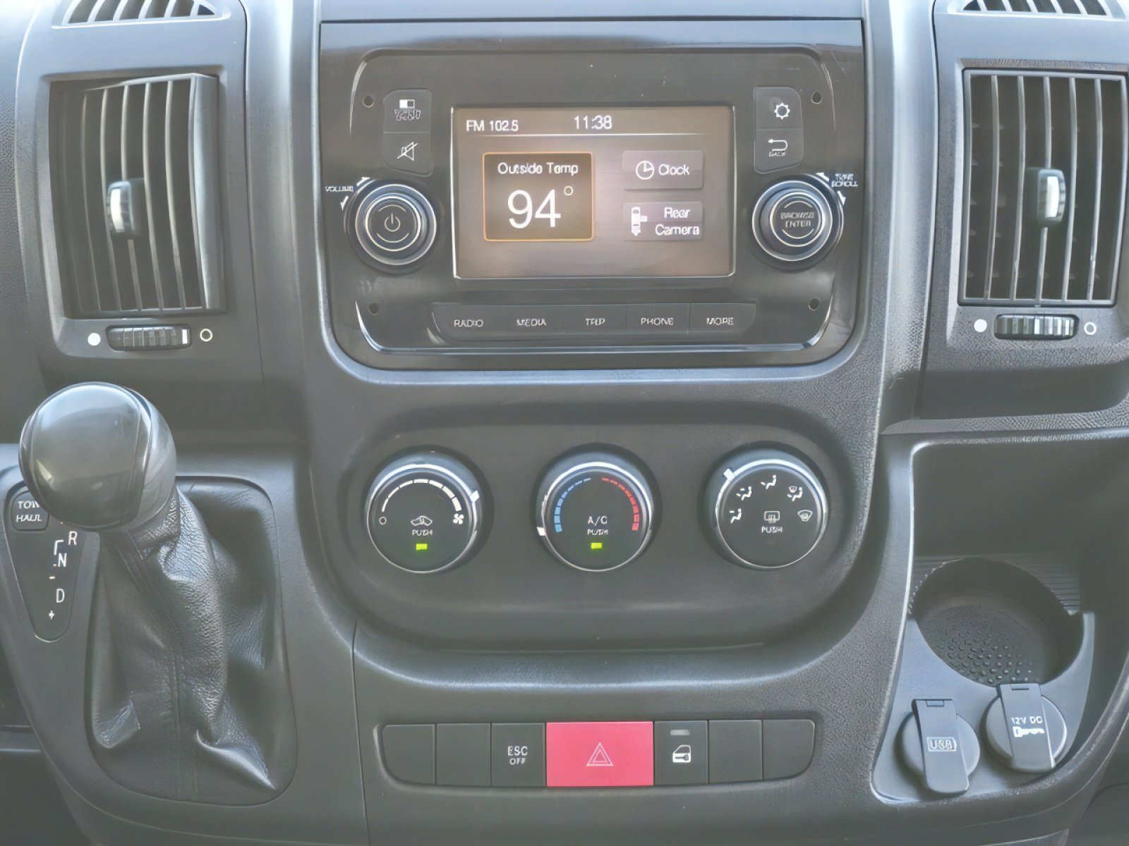 Used 2020 RAM ProMaster 2500 image 15