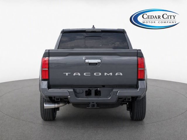 Used 2025 Toyota Tacoma Limited AWD/4WD image 7
