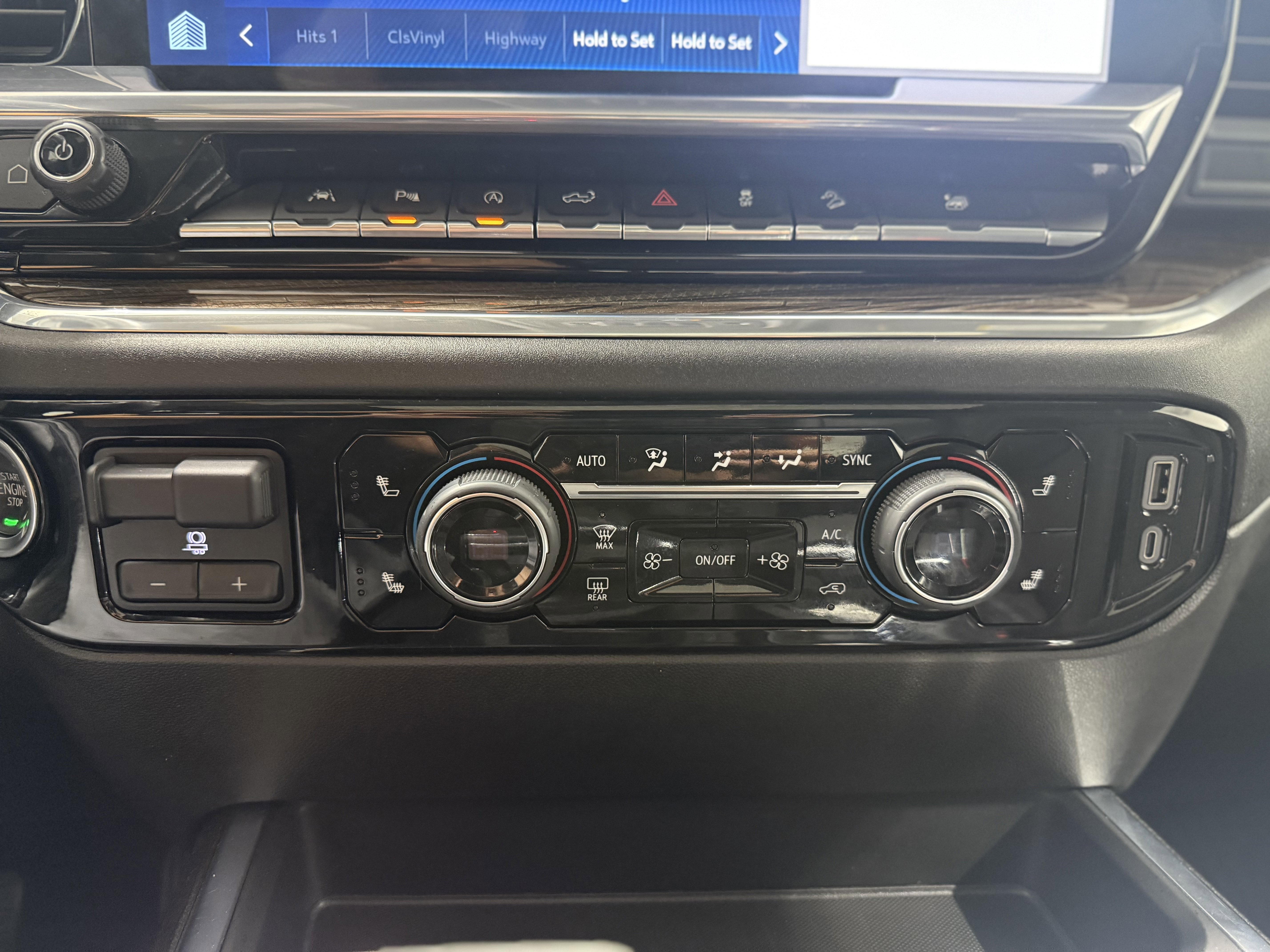 Certified 2023 Chevrolet Silverado 1500 RST w/ Convenience Package II image 20