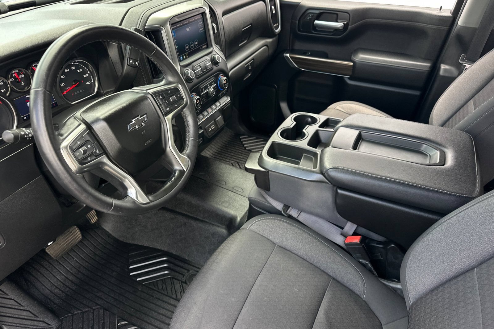 Used 2021 Chevrolet Silverado 1500 RST AWD/4WD image 10