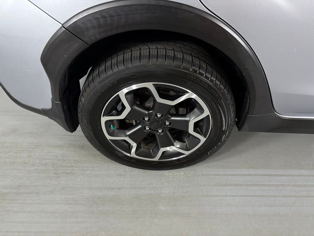 Used 2015 Subaru Crosstrek 2.0i Limited AWD/4WD image 11