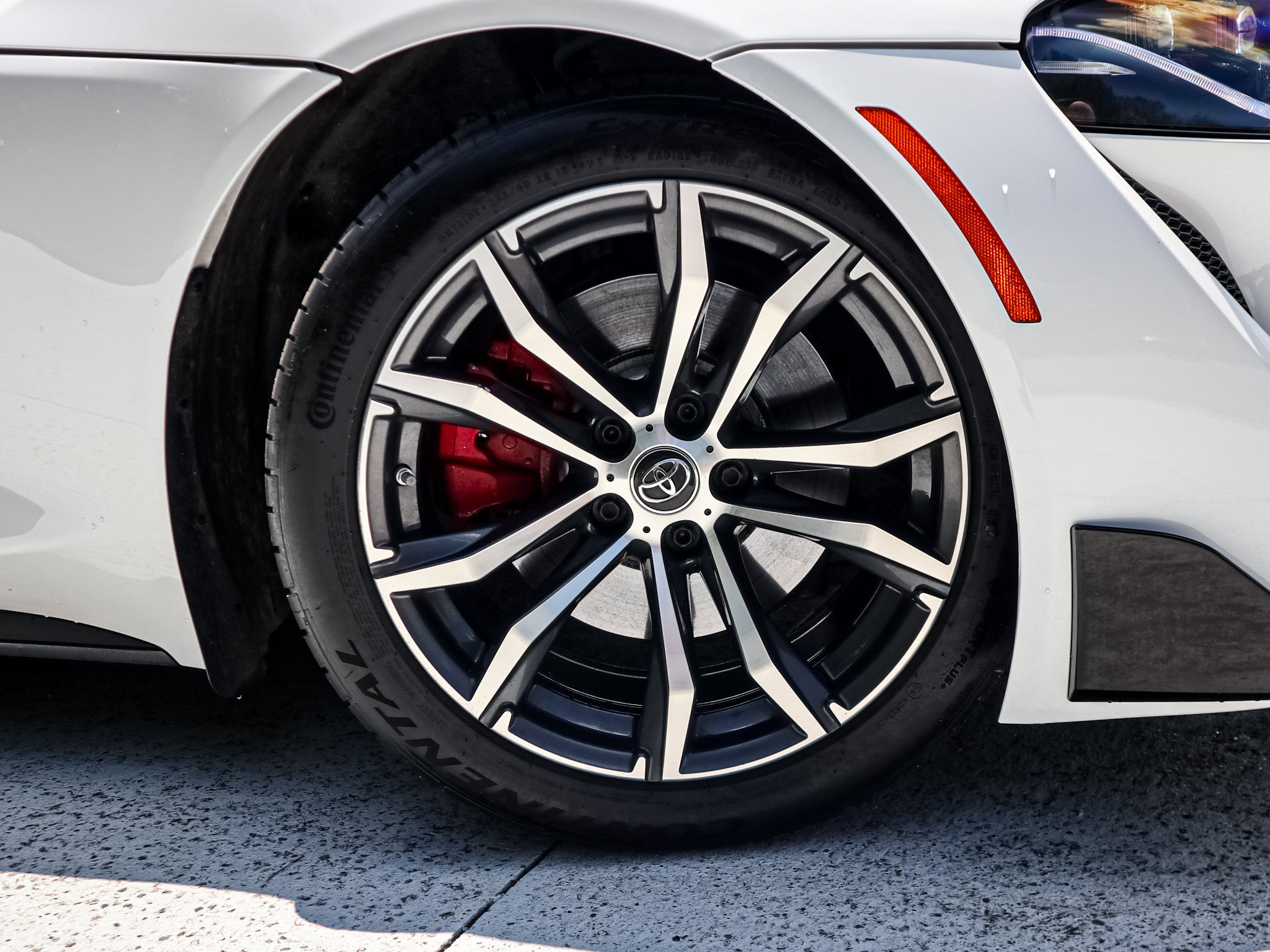 Used 2022 Toyota Supra RWD image 13