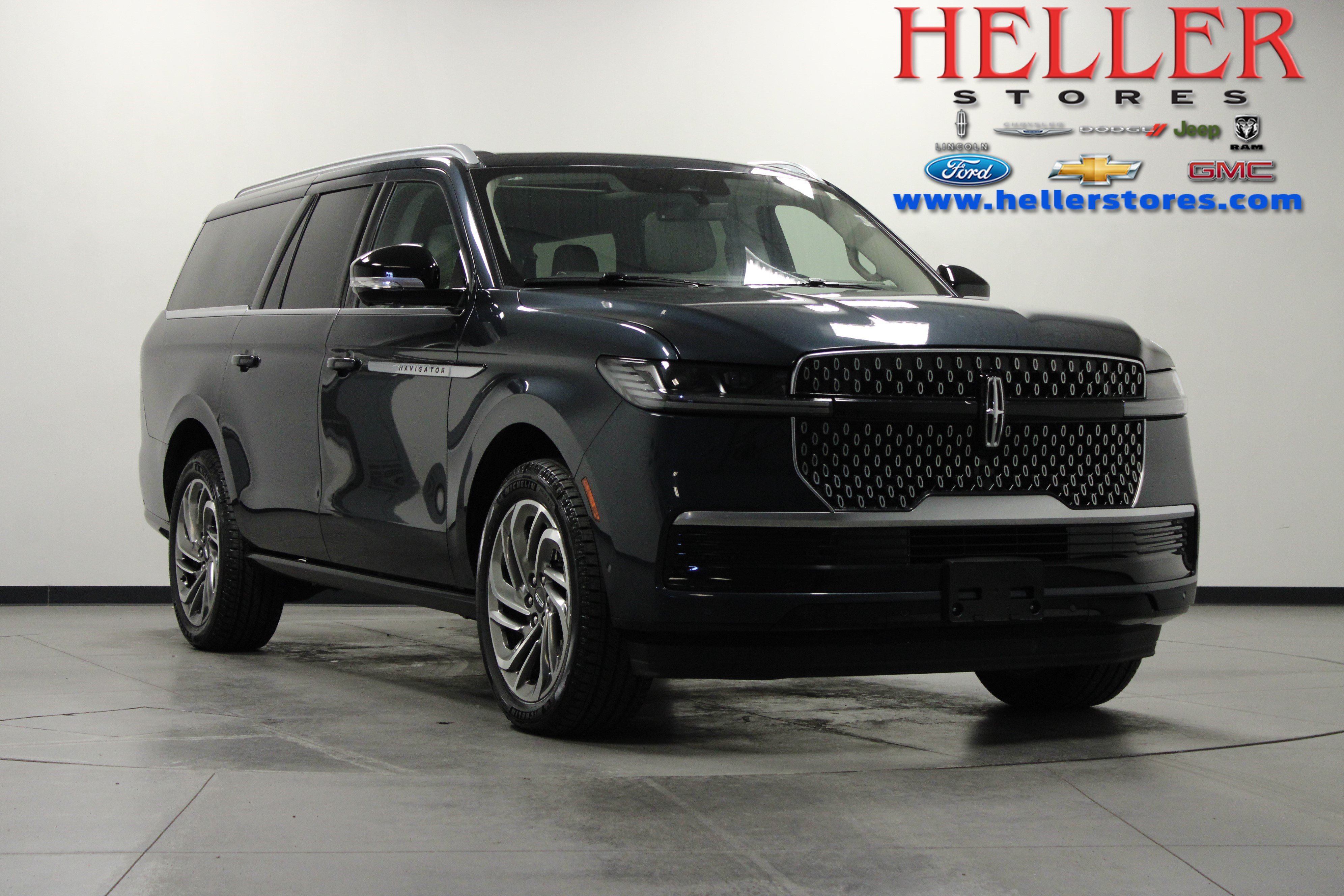 Used 2025 Lincoln Navigator L Reserve