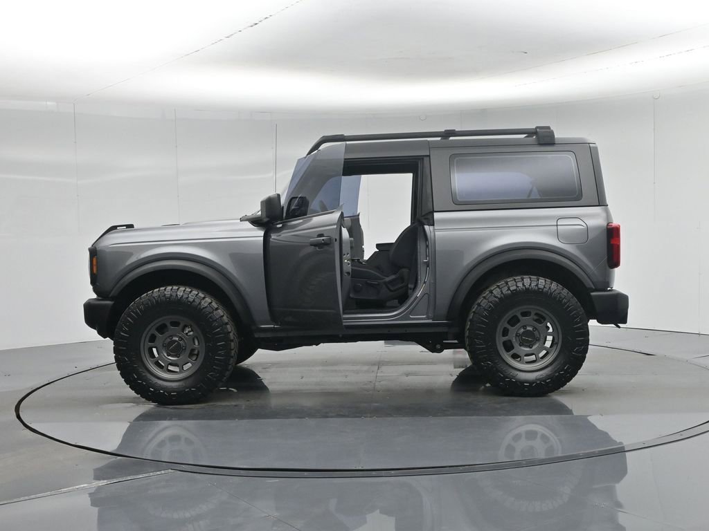 Used 2021 Ford Bronco 2-Door image 32